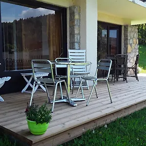 https://le-courtis-au-bourjaillet.hotels-rhonealpes.com